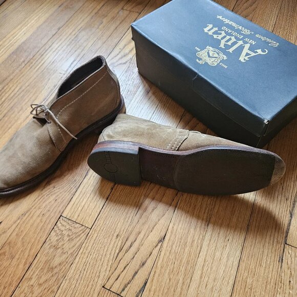 Alden 1494 Unlined Chukka Boot (Tan Suede) - Picture 3 of 6
